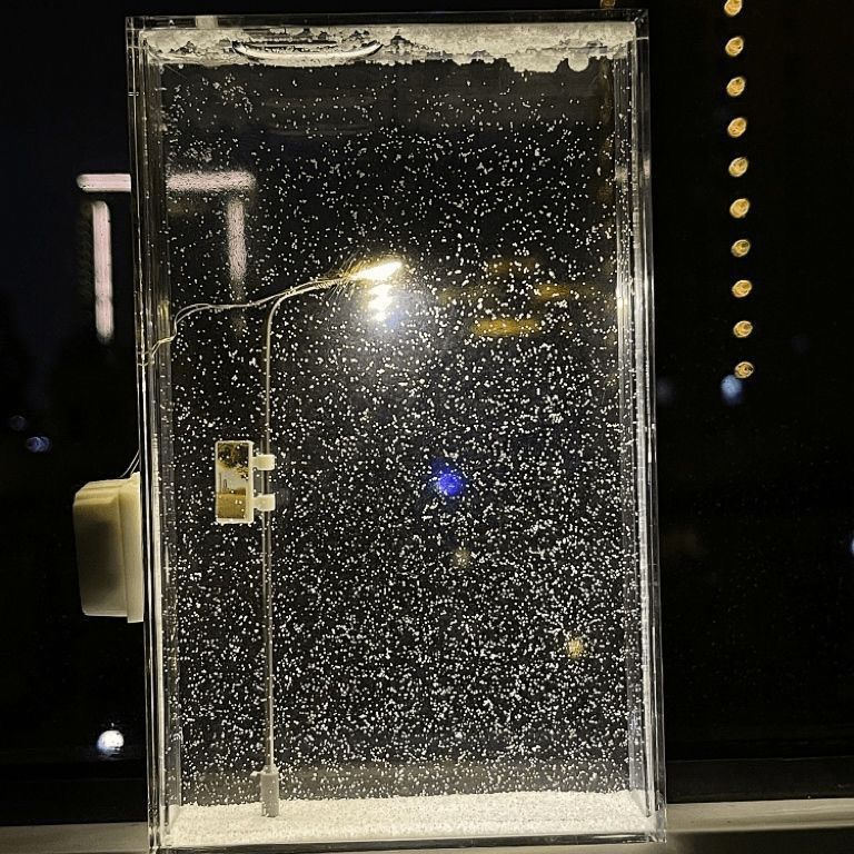 Romantic LED Night Light – Mini Snow Scenery Lamp
