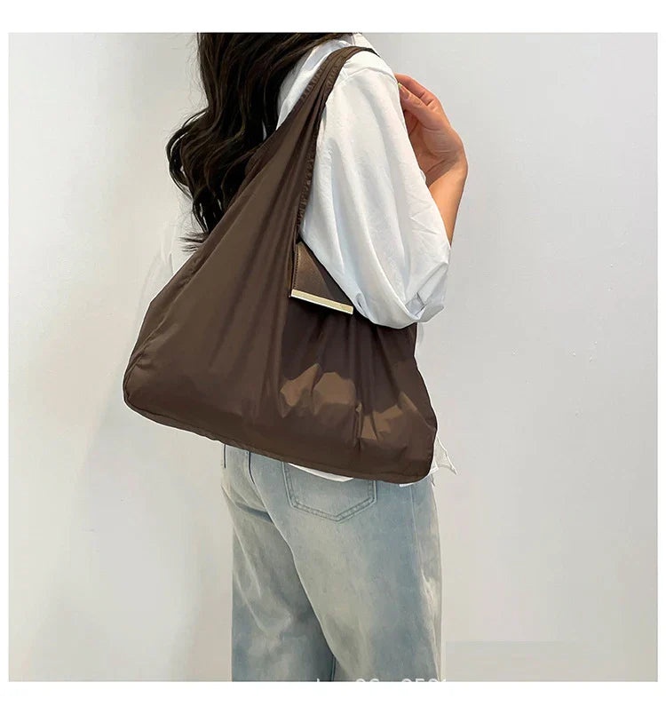 Women's Foldable Keychain Roll-Up Nylon Tote Bag